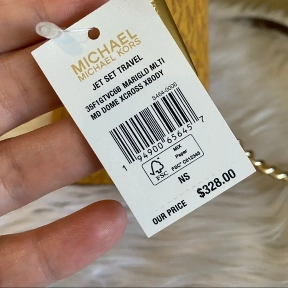 New Michael Kors Jet Set Travel Medium Logo Dome Crossbody Bag - Picture 12 of 13